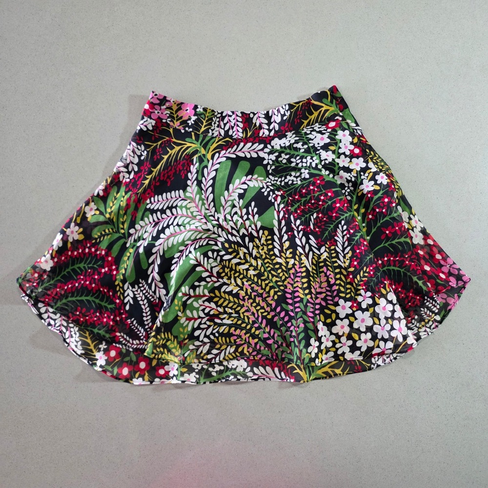 Urban Outfitters Floral Botanical Mini Skirt Black Multi A-Line Size Small S-P
